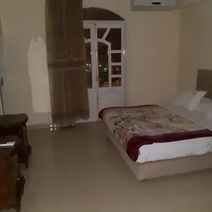 https://villa-luxor-with-pool.hotels-luxor-egypt.com