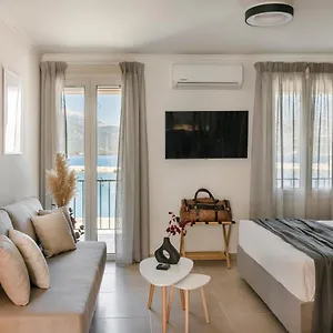 https://klio-seafront-house-sami-kefalonia.kefaloniahotels.net